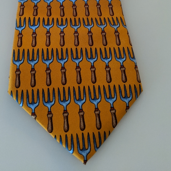 Authentic Gucci tie - Picture 5 of 5